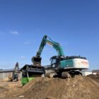 • Zeefdek van de Harrier 750 met roosteropening van 150 mm